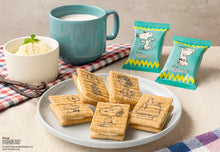 將圖片載入圖庫檢視器 ☆現貨(24小時內出貨). 東京伴手禮 Sugar Butter Tree 砂糖奶油樹餅乾 史奴比SNOOPY數量限定販售 聯名合作產品 (附 史奴比特製紙袋)