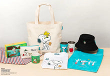 將圖片載入圖庫檢視器 ☆現貨(24小時內出貨). 東京伴手禮 Sugar Butter Tree 砂糖奶油樹餅乾 史奴比SNOOPY數量限定販售 聯名合作產品 (附 史奴比特製紙袋)