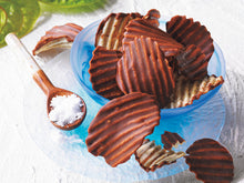 將圖片載入圖庫檢視器 【10/27~11/30預購期間/預計12月15號左右抵達台灣】 日本ROYCE' 巧克力洋芋片 盒裝