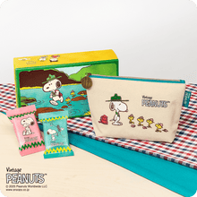 將圖片載入圖庫檢視器 ☆現貨(24小時內出貨). 東京伴手禮 Sugar Butter Tree 砂糖奶油樹餅乾 史奴比SNOOPY數量限定販售 聯名合作產品 (附 史奴比特製紙袋)