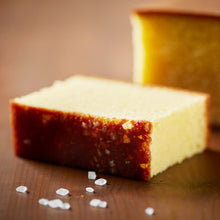 將圖片載入圖庫檢視器 【預購產品/預計4月10號左右抵達台灣】長崎必買的伴手禮 1900年創業 文明堂 長崎蛋糕 0.5號蛋糕 5切入 (附 紙袋)