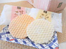 將圖片載入圖庫檢視器 【3/21~3/31預購期間/預計4月20號左右抵達台灣】 北陸富山縣名產物 日本海の鮮味 富山吟撰堂 紅白壽蝦仙貝 (19片盒裝 /11片袋裝 )