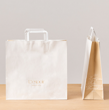 將圖片載入圖庫檢視器 【11/12-11/25預購期間/預計12月10號左右抵達台灣】 神戶銘菓 神戶風月堂Lespoir:花花鐵盒 香草奶油薄餅(附禮袋)