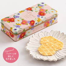 將圖片載入圖庫檢視器 【11/12-11/25預購期間/預計12月10號左右抵達台灣】 神戶銘菓 神戶風月堂Lespoir:花花鐵盒 香草奶油薄餅(附禮袋)