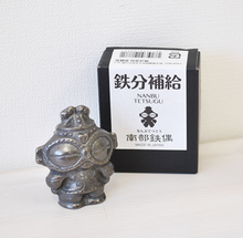 將圖片載入圖庫檢視器 ☆台灣現貨. 日本南部鉄器・壱鋳堂 日本製「鐵分補給 南部鐵偶」日本歷史泥偶人