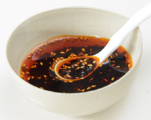 將圖片載入圖庫檢視器 【10/18~11/15預購期間/預計11月30號左右抵達台灣】 沖繩縣石垣島 石垣辺銀(企鵝)食堂 手工製作 「石垣島の辣油」