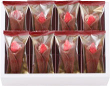 將圖片載入圖庫檢視器 ☆現貨(24小時內出貨). 東京超多人排隊的伴手禮 AUDREY奧黛莉 北海道産白巧克力「GLACIA草莓奶油花束餅 甜點」 (附 紙袋)