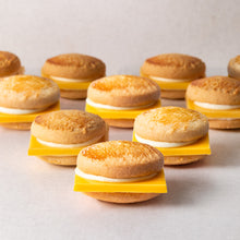 將圖片載入圖庫檢視器 【2/13-2/20預購期間/預計3月15號左右抵達台灣】. 日本東京人氣伴手禮 CAPTAIN SWEETS BURGER 草莓 起司 漢堡 鲜奶油蛋糕