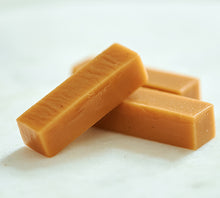 將圖片載入圖庫檢視器 【12/2-12/9預購期間/預計12月20號左右抵達台灣】. 手工焦糖專門店 東京Number Sugar 手工焦糖牛奶糖 禮盒盒裝 (附 禮袋)