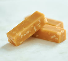 將圖片載入圖庫檢視器 【12/2-12/9預購期間/預計12月20號左右抵達台灣】. 手工焦糖專門店 東京Number Sugar 手工焦糖牛奶糖 禮盒盒裝 (附 禮袋)