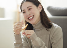 將圖片載入圖庫檢視器 【9/25~9/30預購期間/預計10月15號左右抵達台灣】 日本なとり 北海道產 美味魷魚絲 26g袋裝
